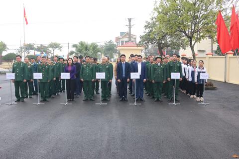 Hội CCB tỉnh phối hợp với hội Cựu chiến binh huyện Yên Mô phát động Tết trồng cây “Đời đời nhớ ơn Bác Hồ” xuân Ất Tỵ 2025